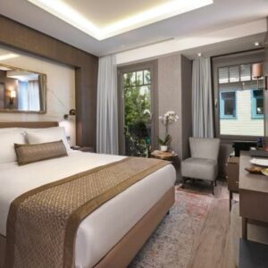 Mula Hotel